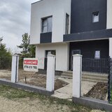 Petresti, Corbeanca, str. Crizantemelor